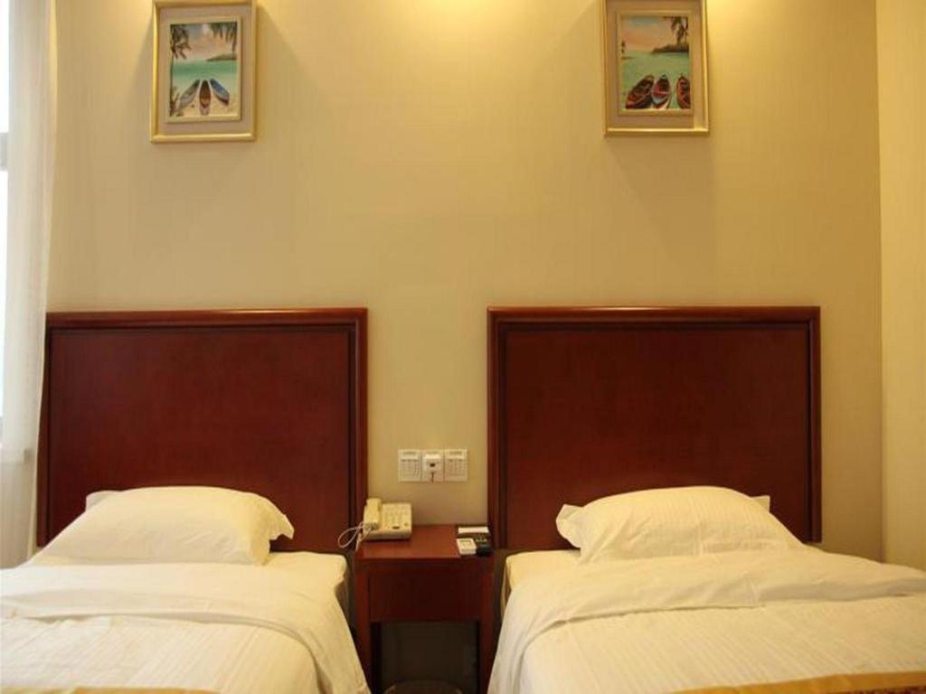 Greentree Inn Bole Wanxianghui Express Hotel Exterior photo